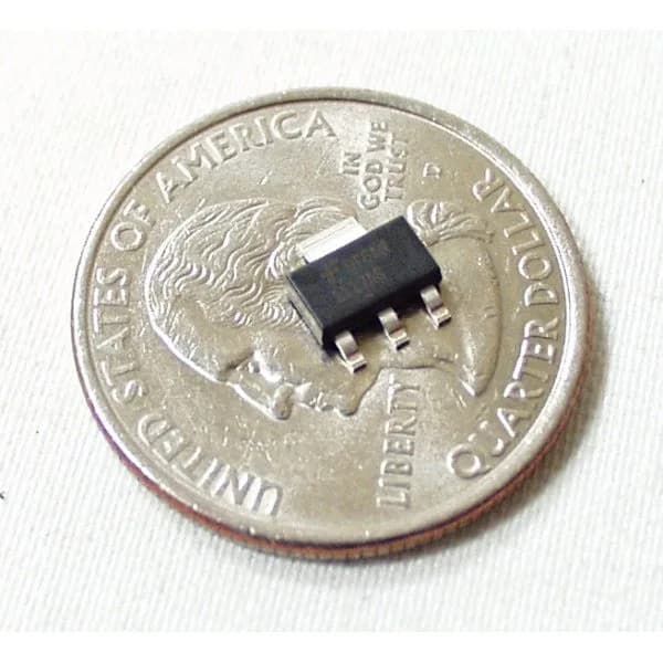 Регулятор напряжения - регулируемый LM1117 SMD