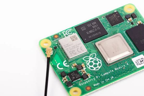 Вычислительный модуль Raspberry Pi с 4 антеннами, комплект