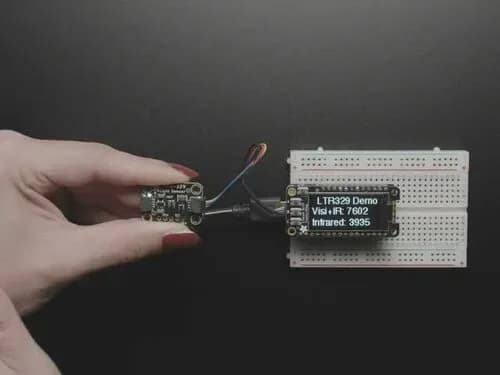 Датчик освещенности Adafruit LTR-329 - STEMMA QT / Qwiic