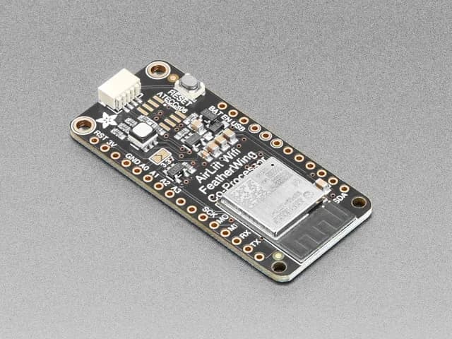 Adafruit AirLift FeatherWing – сопроцессор ESP32 WiFi