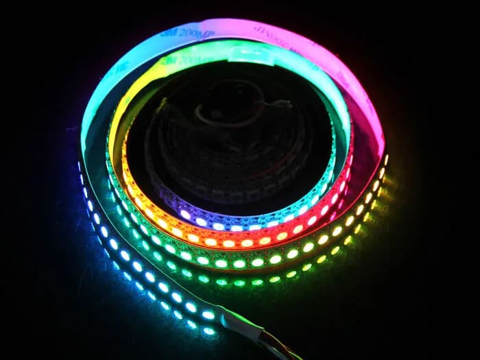 WS2812B Цифровая гибкая светодиодная лента RGB 144 светодиода - 1 метр