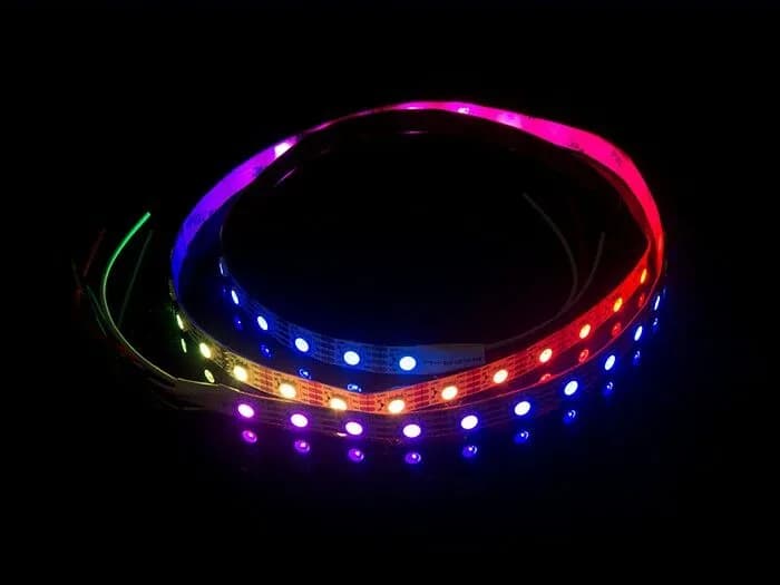 WS2813B Цифровая гибкая светодиодная лента RGB, 60 светодиодов - 1 метр