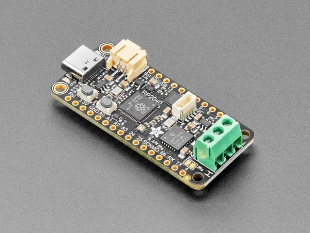 Перо CAN-шины Adafruit RP2040 с CAN-контроллером MCP2515