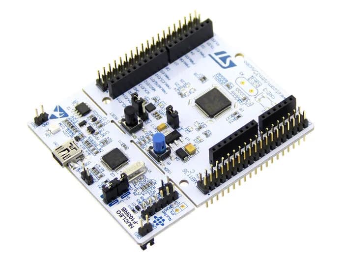NUCLEO F103RB - Макетная плата для STM32